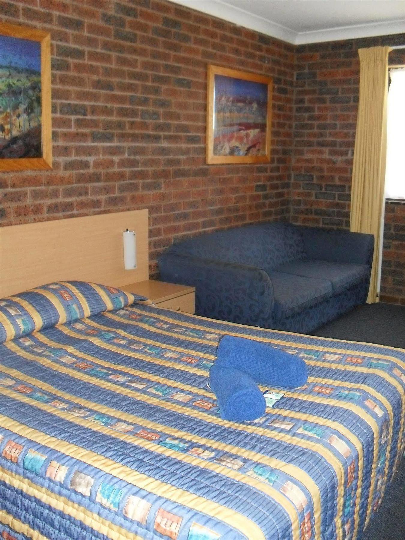 The Major Mitchell Motel Бурк Екстер'єр фото